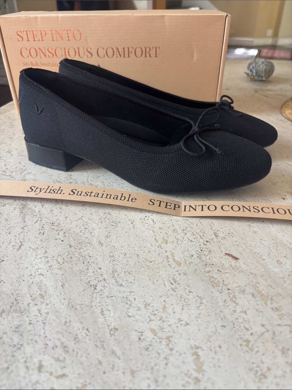 Conscious Comfort Black Knit Ballet Flats with Low Heel Vivaia Bow ballet flats
